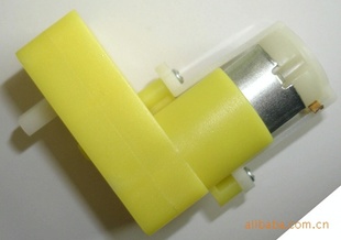 厂家专业供应TGP02S-A130黄色塑料齿轮电机 玩具齿轮箱 减速牙箱