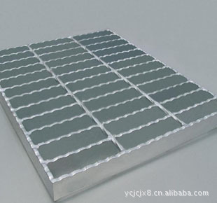 供应大量优质 钢格板 可定做以及各种复合钢格板