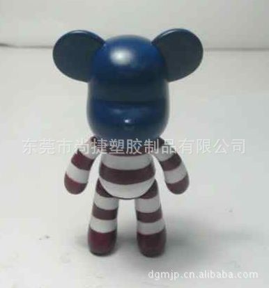 10寸囚徒女么么熊 暴力熊 塑胶玩具 摆饰 礼品