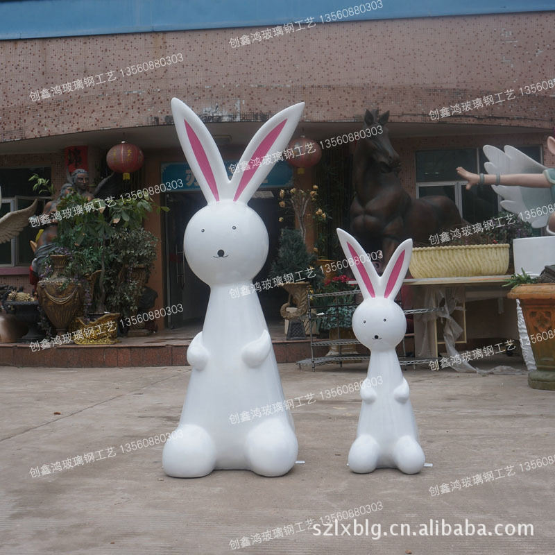 【玻璃钢兔子雕塑,卡通雕塑,游乐场动漫雕塑厂