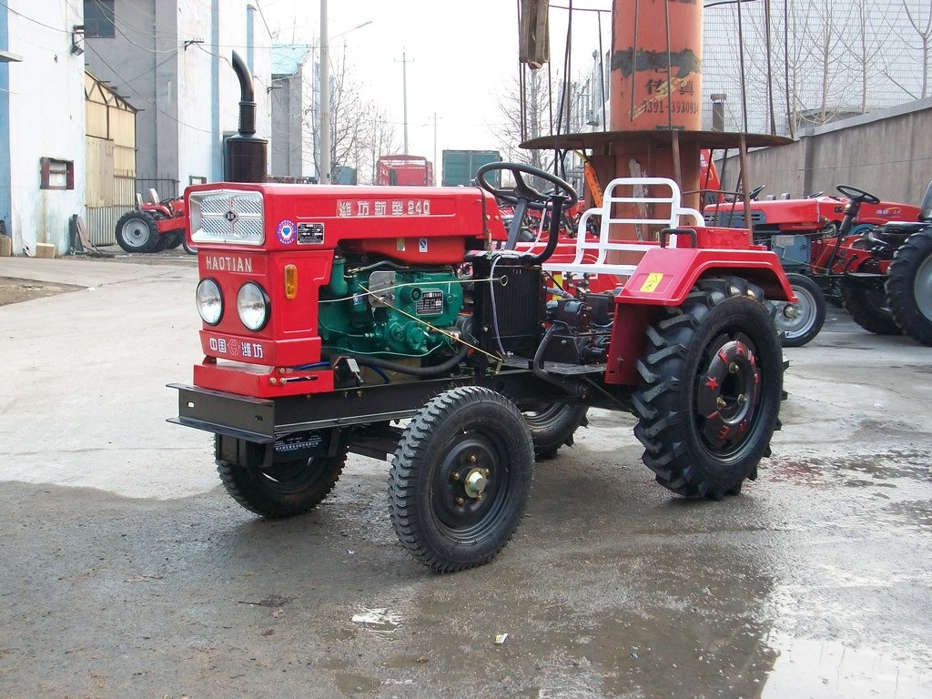 山东潍坊24马力单缸轮式拖拉机
