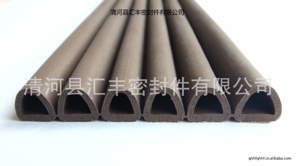 防盗门封条图片