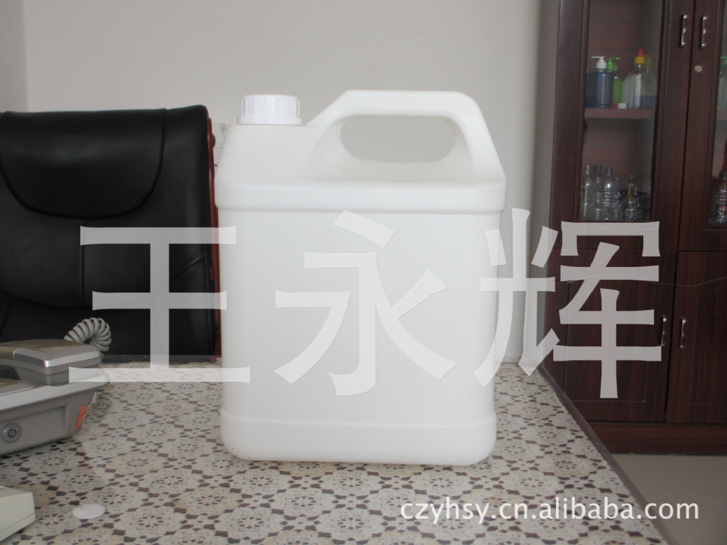 供应订做5L清洗剂方桶 化工桶塑料瓶图片,供应