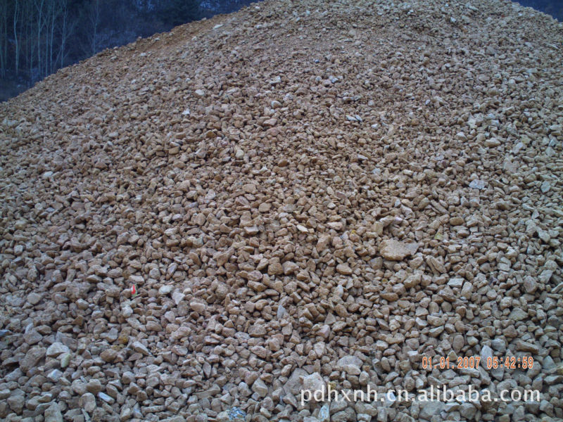 大量供应铝矾土《铝硅比》3.5以上的生小料