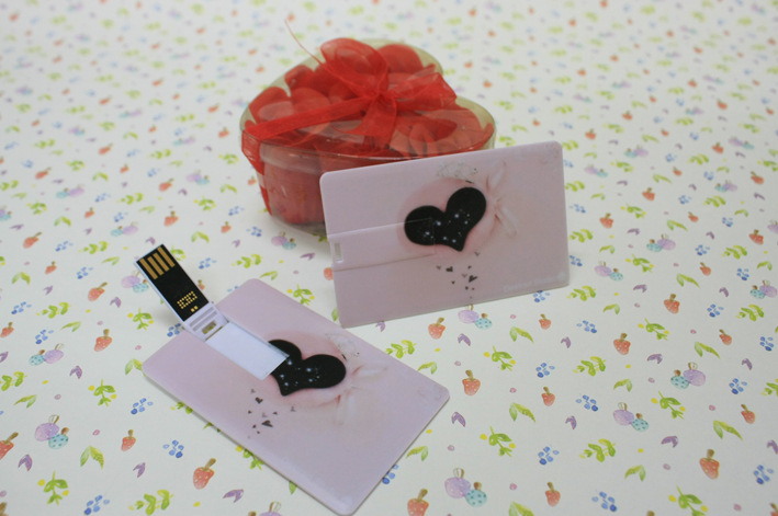 【定做卡片优盘情侣情人节礼物可高清彩印图片