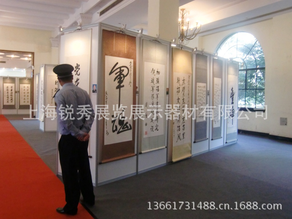 摄影展板供应,书画展板出租,挂画展板租赁,海报展板制作