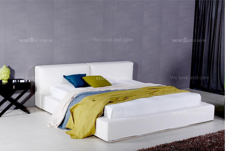 尼克爱家 品牌现代简约 双人床 布艺软床 1.5米