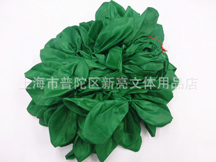 小学生绿领巾 小学生绿领结 上海学校统一绿领巾