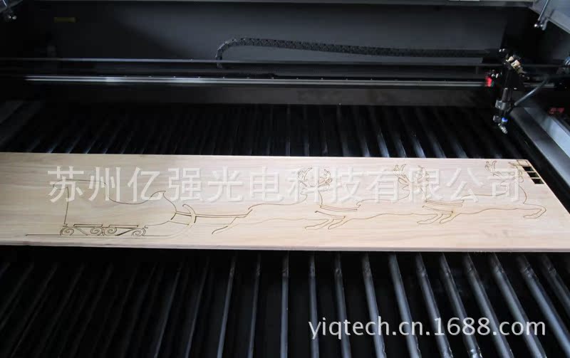 蘇州木板雕刻機(jī)|木頭雕刻機(jī)|上海激光雕刻機(jī)|激光鐳射雕刻機(jī)