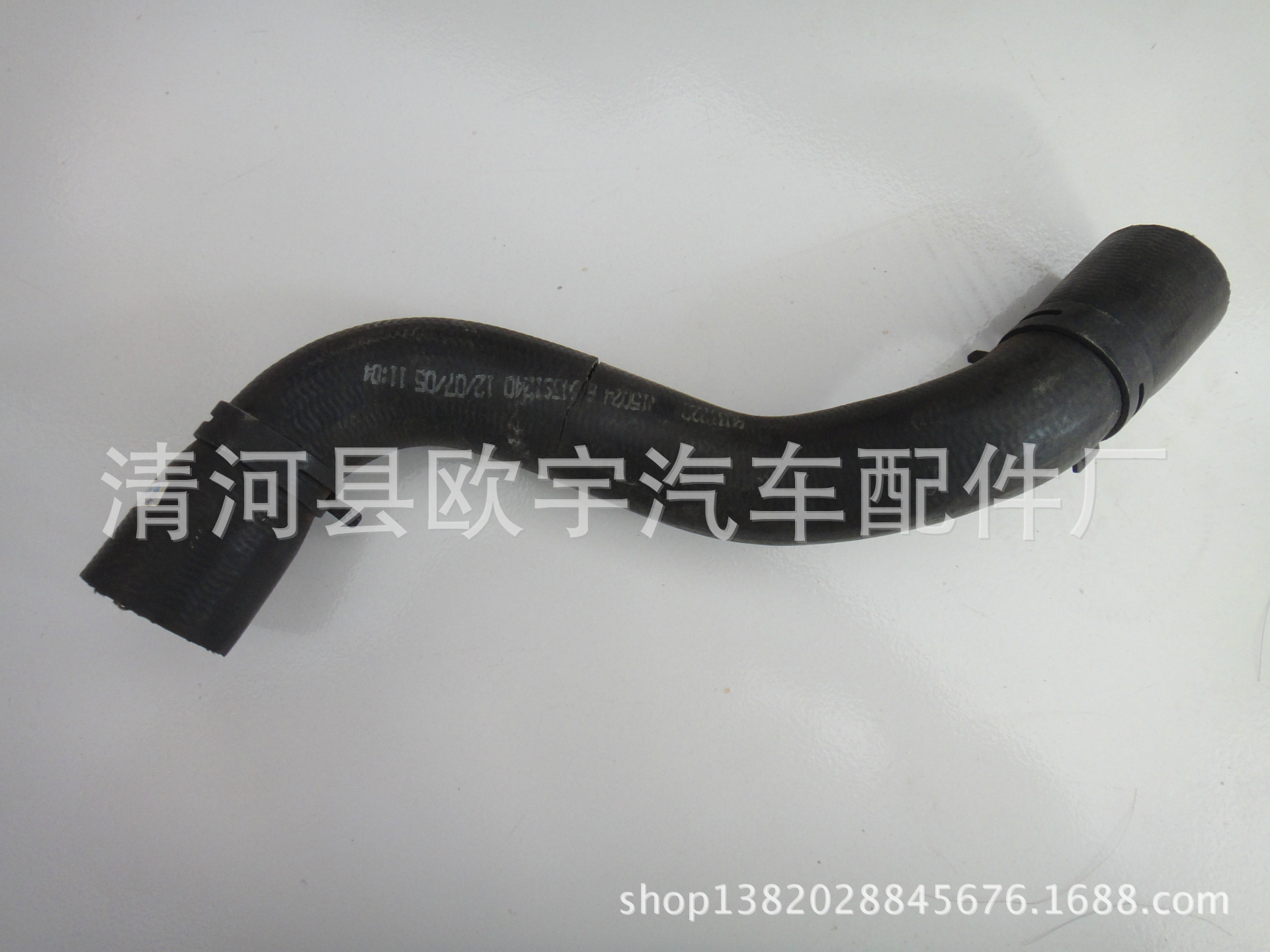 厂家批发GM 雪佛兰爱唯欧1.4汽车水箱上下橡胶水管高清图片