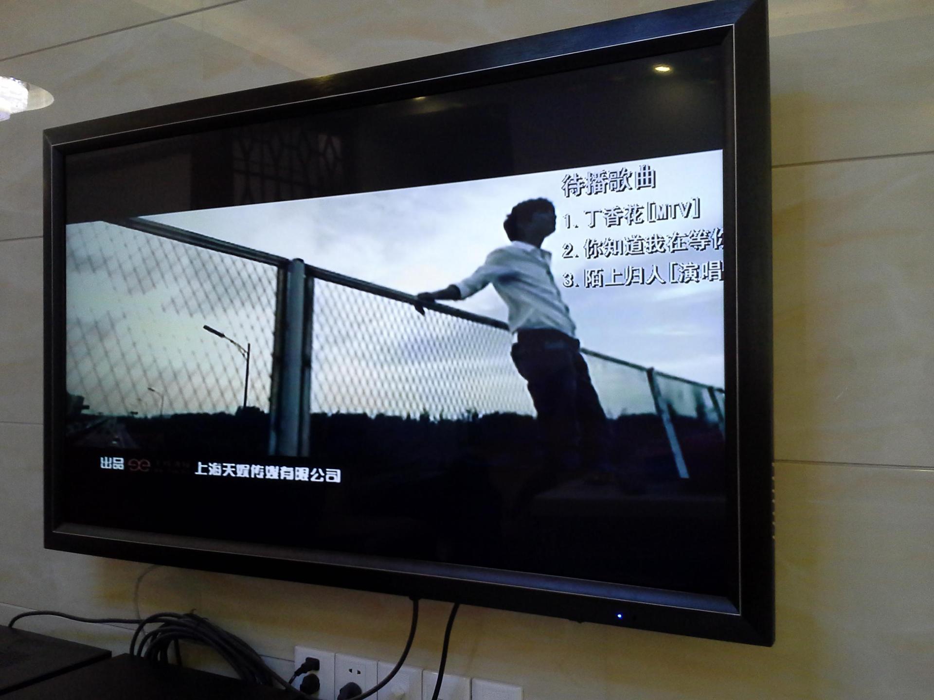 【55寸教学触摸电视机 3D 网络 LCD 电视机 节