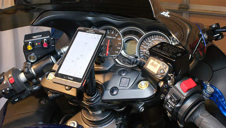 【新款摩托车手机充电器 单USB车充 车载充电