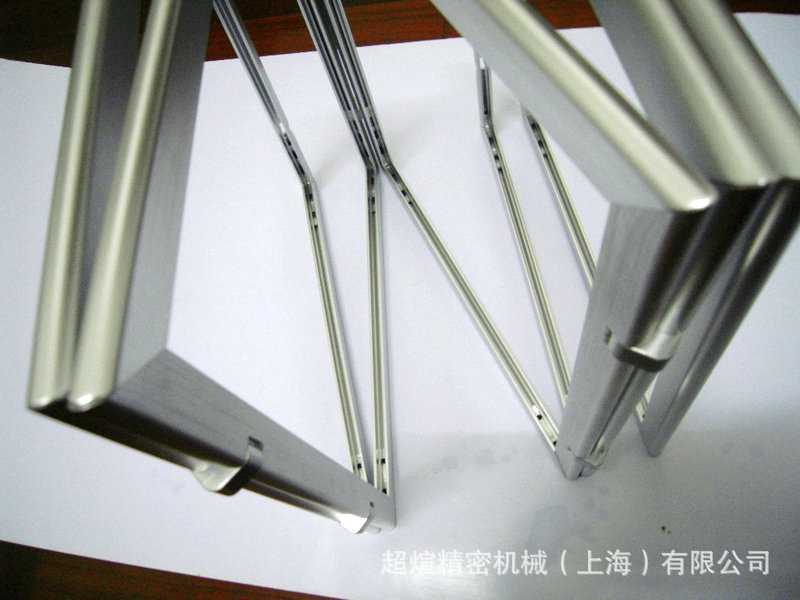 【上海精密铝型材 机械设备门框 机械外壳框架