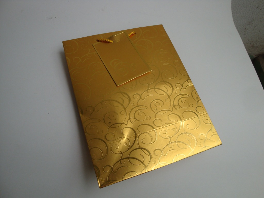 【厂家促销 大号金色纸袋 高档白卡纸礼品袋 包