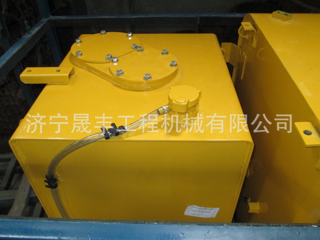 供应工程机械配件小松挖机原装配件200-8液压