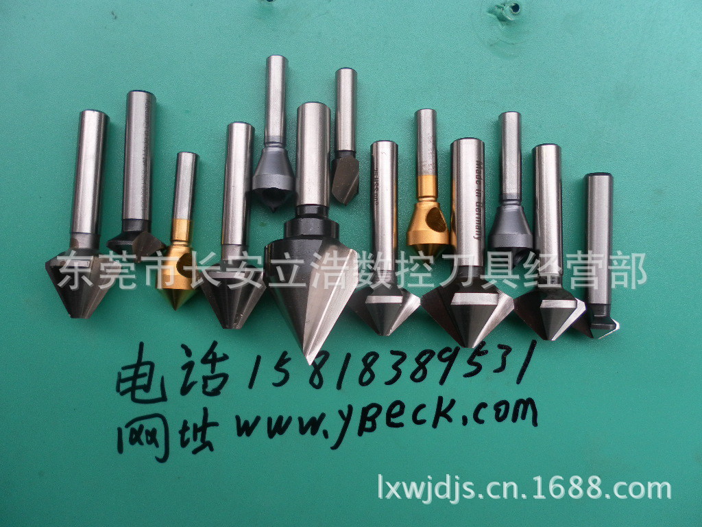 郑州力拓获得多槽金刚石复合片及相关钻头专利