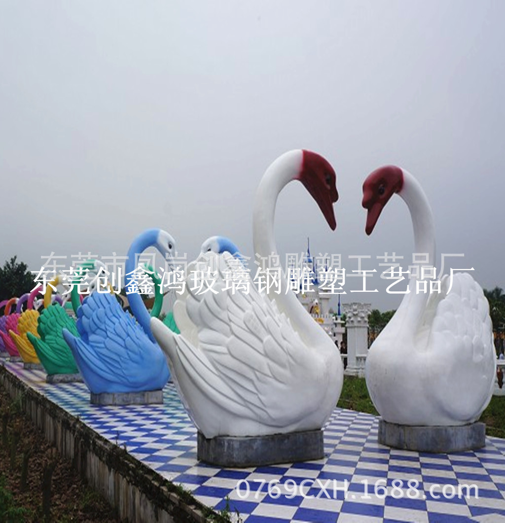 供应玻璃钢动物雕塑 创意广场雕塑 飞舞的天鹅