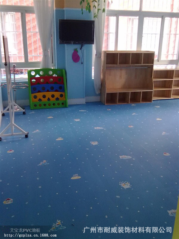 pvc地板 塑胶地板 幼儿园地板 防滑环保厂家直销1.