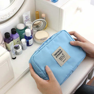 厂家定制时尚便捷多功能小巧大容量收纳包防水化妆包礼品包