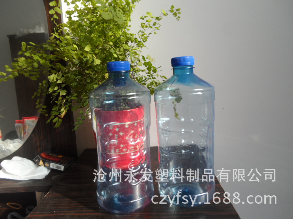 供应2l玻璃水塑料瓶