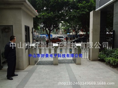廊坊地铁刷卡三辊闸,保定刷卡门禁门-出入口机尽在阿