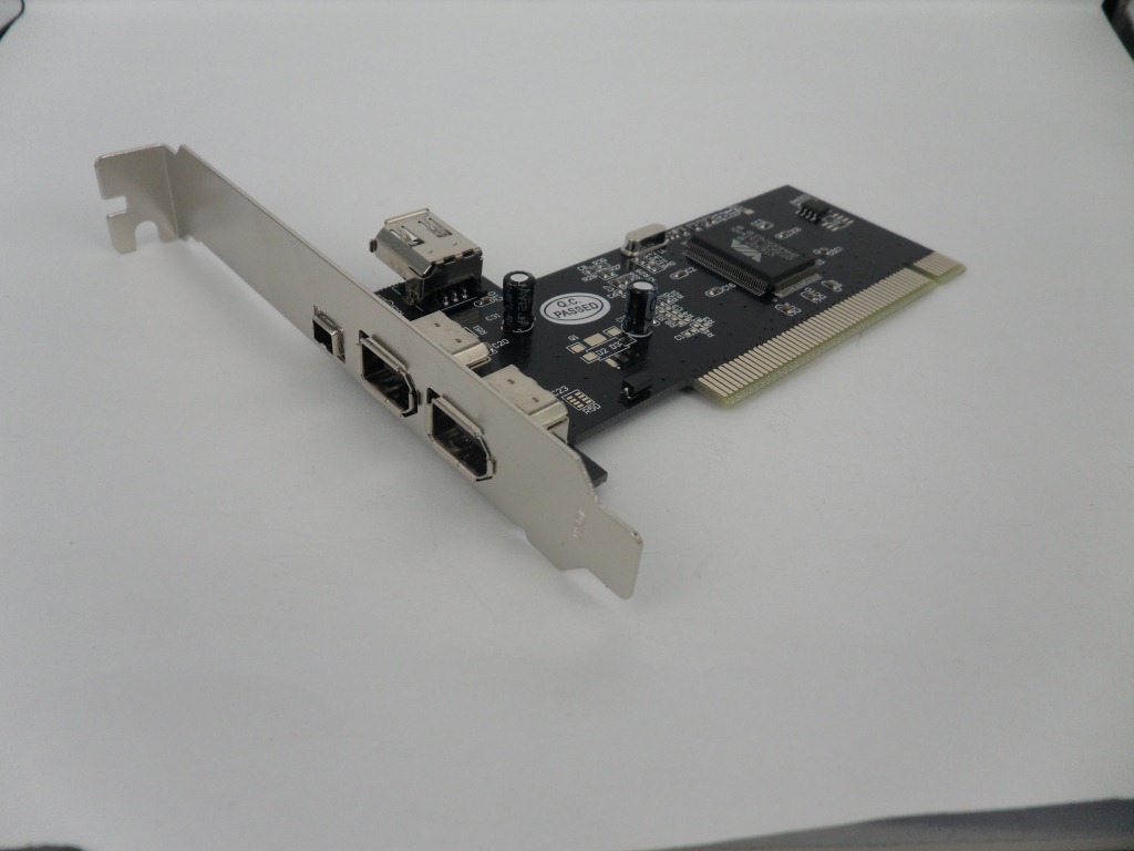 【供应格瑞斯PCI 1394视频采集卡 台式机内置