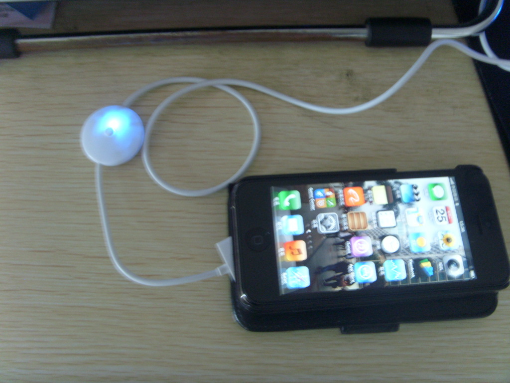 【最新款苹果4\/4S,5手机数据线,保护手机电池