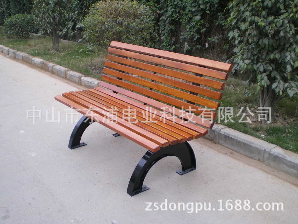 这家公司签下供给大单股价暴升两位数