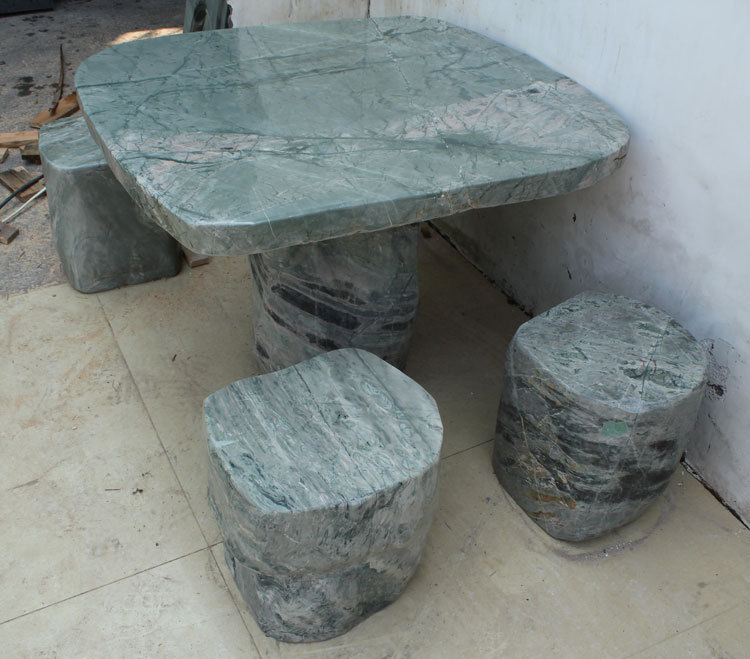厂家供应仿古 九龙壁花岗岩石桌 圆桌 套装 石头家具