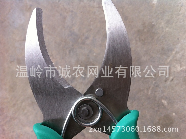 【供应】多用途名钻环割刀 剥皮刀 环切刀 质量保证