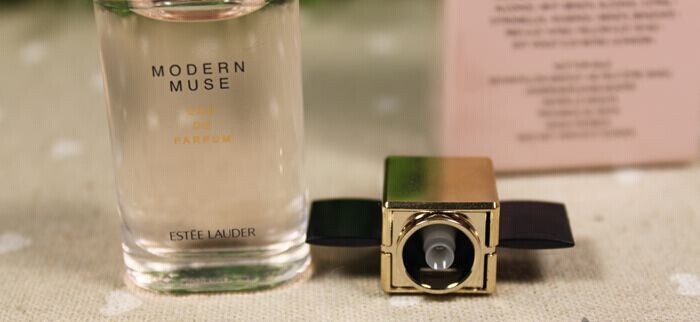 雅诗兰黛modernmuse摩登缪斯q版女神香水7ml 带盒