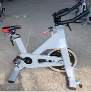 商用动感单车健身房专用单车加厚款动感单车、纯商用耐用动感单车