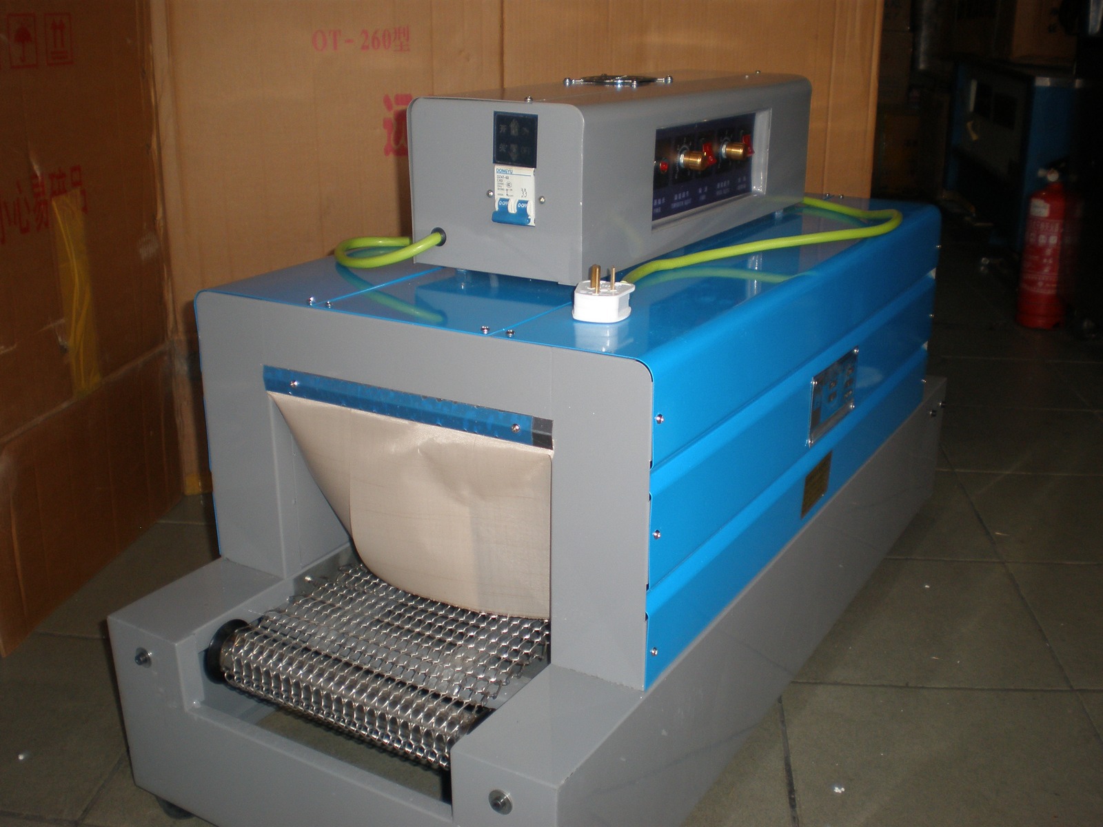 供应红外线热收缩膜包装机 热缩机 收缩膜机