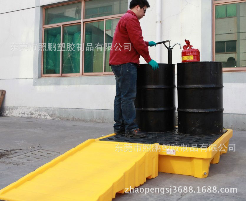 批发上海防渗漏托盘,化学品专用塑胶防漏托盘