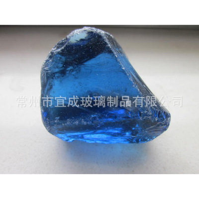 批发供应大量性价比高环保宝蓝色玻璃碎 高档精美玻璃石头