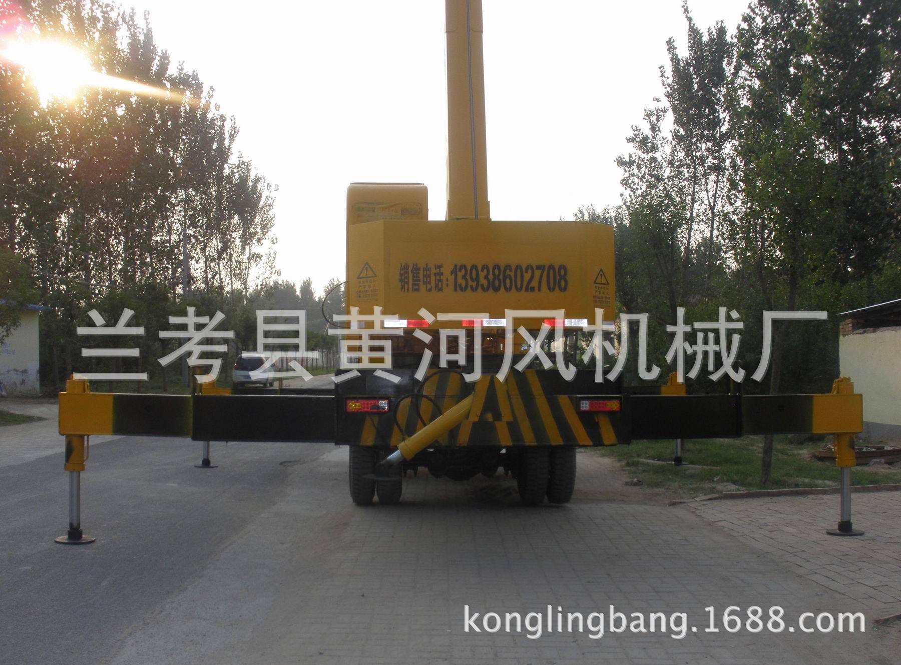 新款10吨变形金刚,双节腿吊车