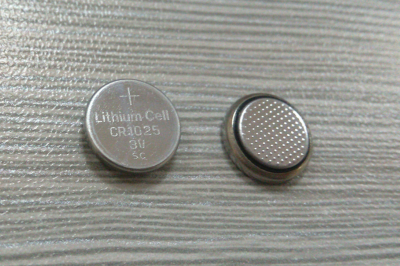 环保高品质高容量cr1025纽扣电池3v锂锰纽扣电池现货供应