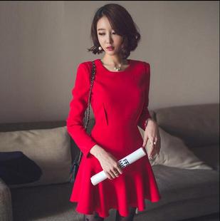 2015秋新款连衣裙长袖红色 立体裁剪鱼尾裙摆韩版修身圆领 