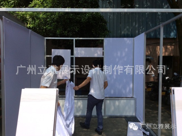 自搭建展台外框架安装