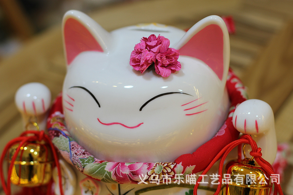 日本8寸大花季樱花招财猫陶瓷
