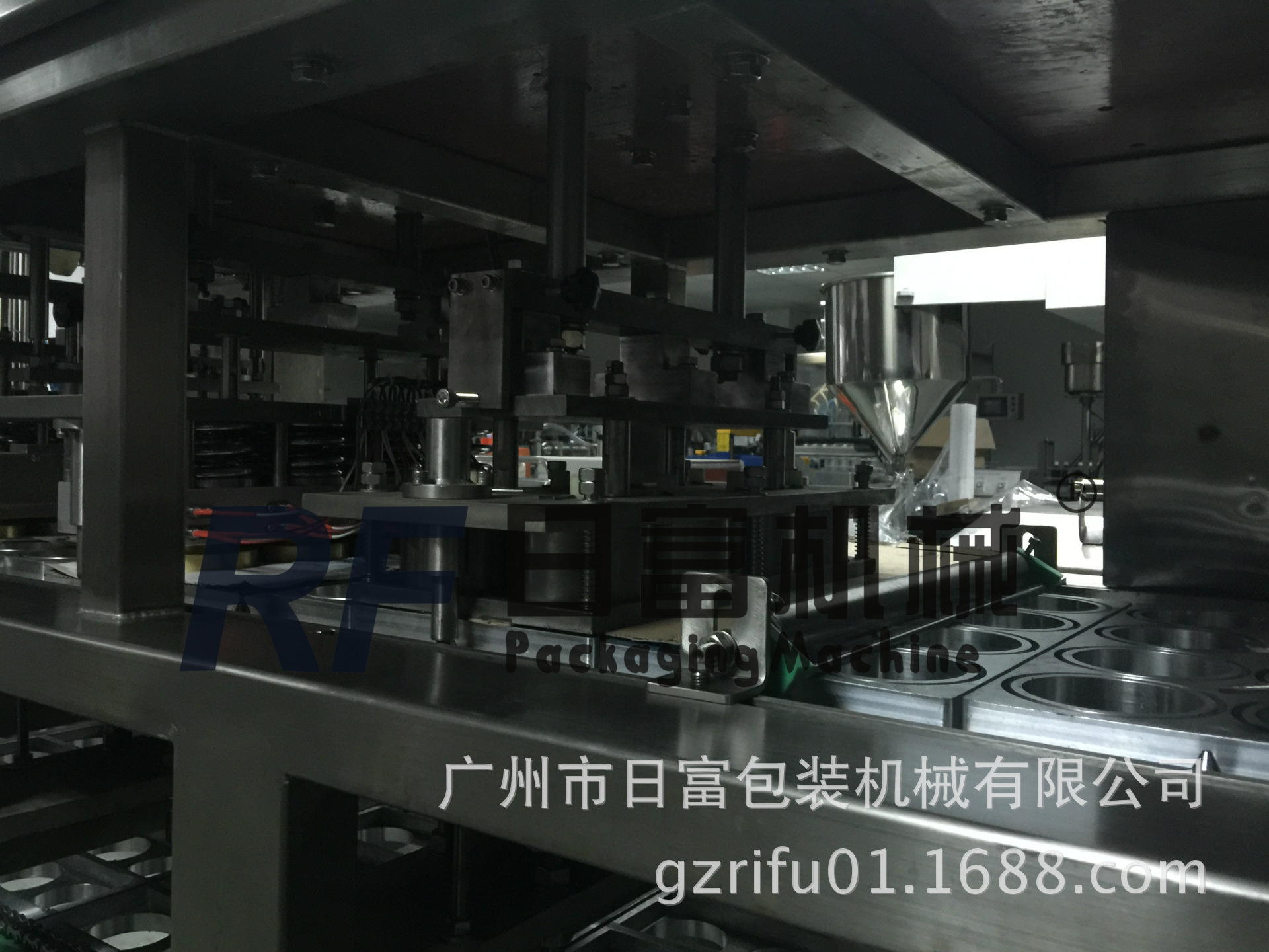 自动切边