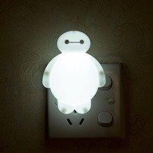 Sáng tạo cắm đèn đêm trắng quầy hàng hoạt hình LED chuyển đổi ánh sáng ban đêm bán buôn Đèn ngủ