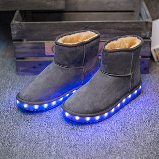 2017冬季新款低筒雪地靴LED灯鞋亚马逊海外站畅销发光棉靴接订单