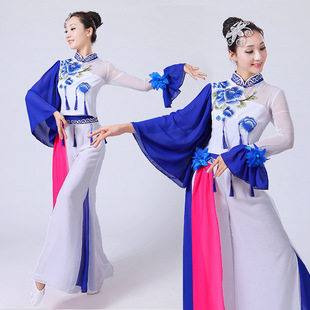 2016新款古典舞青花瓷演出服表演服水袖扇子舞伞舞民族舞秧歌服女