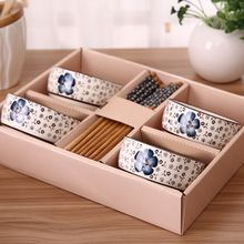 Giàu Bloom Nhật tableware gốm vẽ tay sứ bộ đồ ăn phù hợp với hội chợ bát màu xanh và trắng hộp quà khuyến mãi Bộ dao kéo