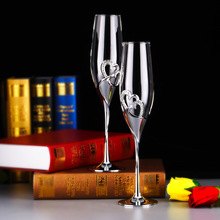 Tinh sâm banh kính phù hợp với sáng tạo các mặt hàng quà tặng đám cưới gia đình châu Âu và Mỹ chiếc cốc với một ly rượu vang trên cốc Bộ rượu