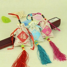 Quà tặng Hoa oải hương Handmade Handmade Túi Xiaofu Logo Tùy chỉnh cây ngải rồng Lễ hội Thuyền rồng Túi quà tặng mặt dây chuyền Vải thêu