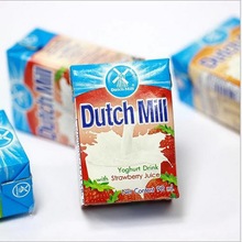Bán buôn sữa chua Thái Lan nhập khẩu sữa chua uống sữa chua hương dâu tây Sữa nhập khẩu 90ml1 * 48 hộp Sữa chua