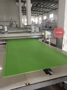 5MM厂家直销绿色PVC结皮发泡板 雕刻板 木塑板 广告板 卫浴板
