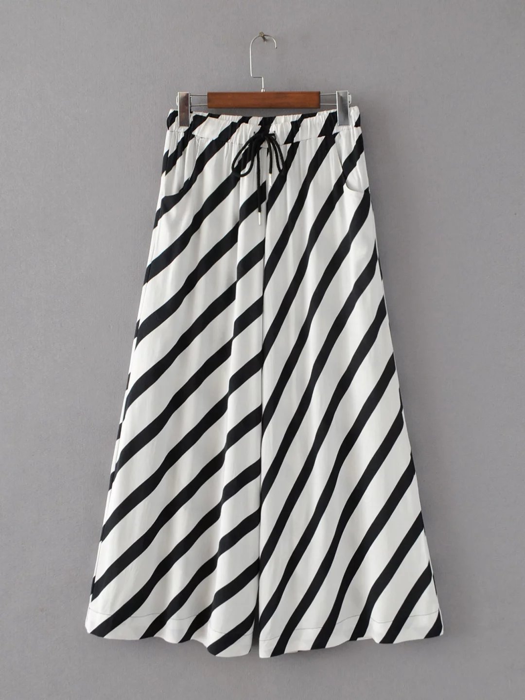 女式休闲裤-爆款2017夏季欧美新款黑白条纹裙